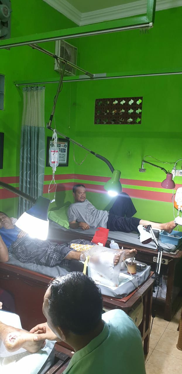 Rawat Luka Lansia di Rumah Sidoarjo